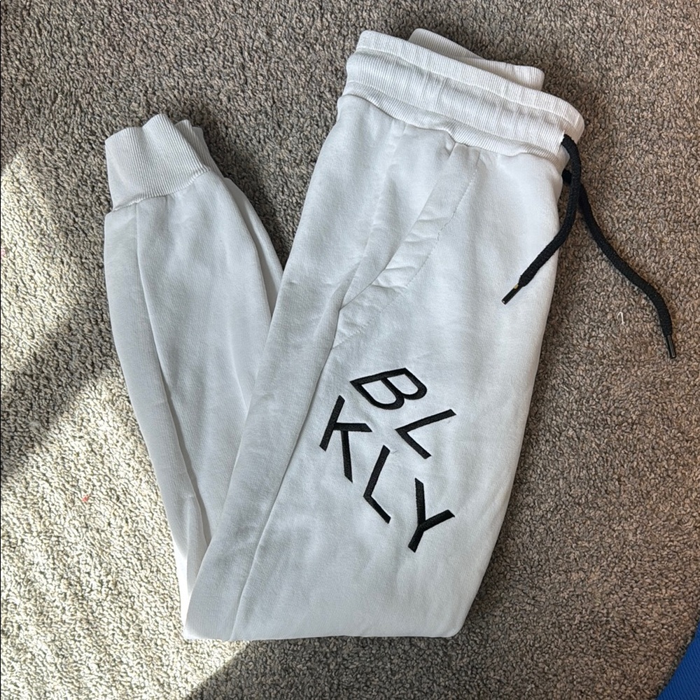 Blakely White and Black Jogger fleece Sweatpants
